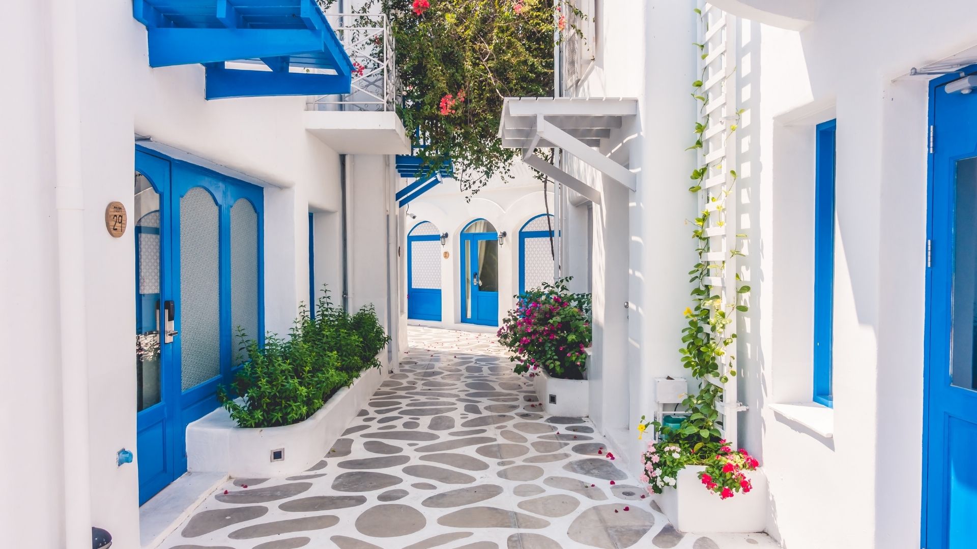Greece welcomes record FDI inflows into real estate: The market enters a new growth cycle